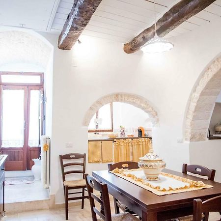 Willa Trullo "Vicolo Fiorito" Alberobello Zewnętrze zdjęcie